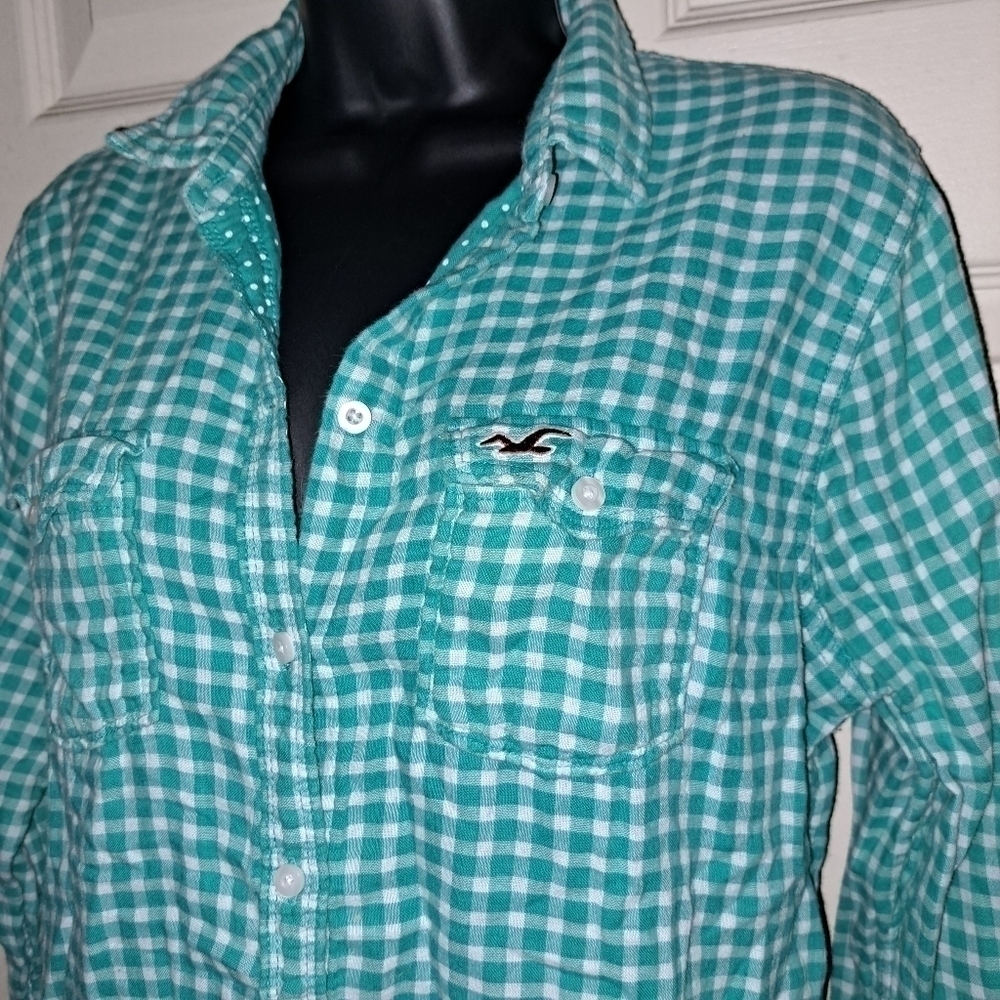 Hollister button Down Blouse size medium - Picture 2 of 6
